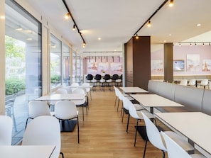 Business center - B&B Hotel Heidelberg (Heidelberg)