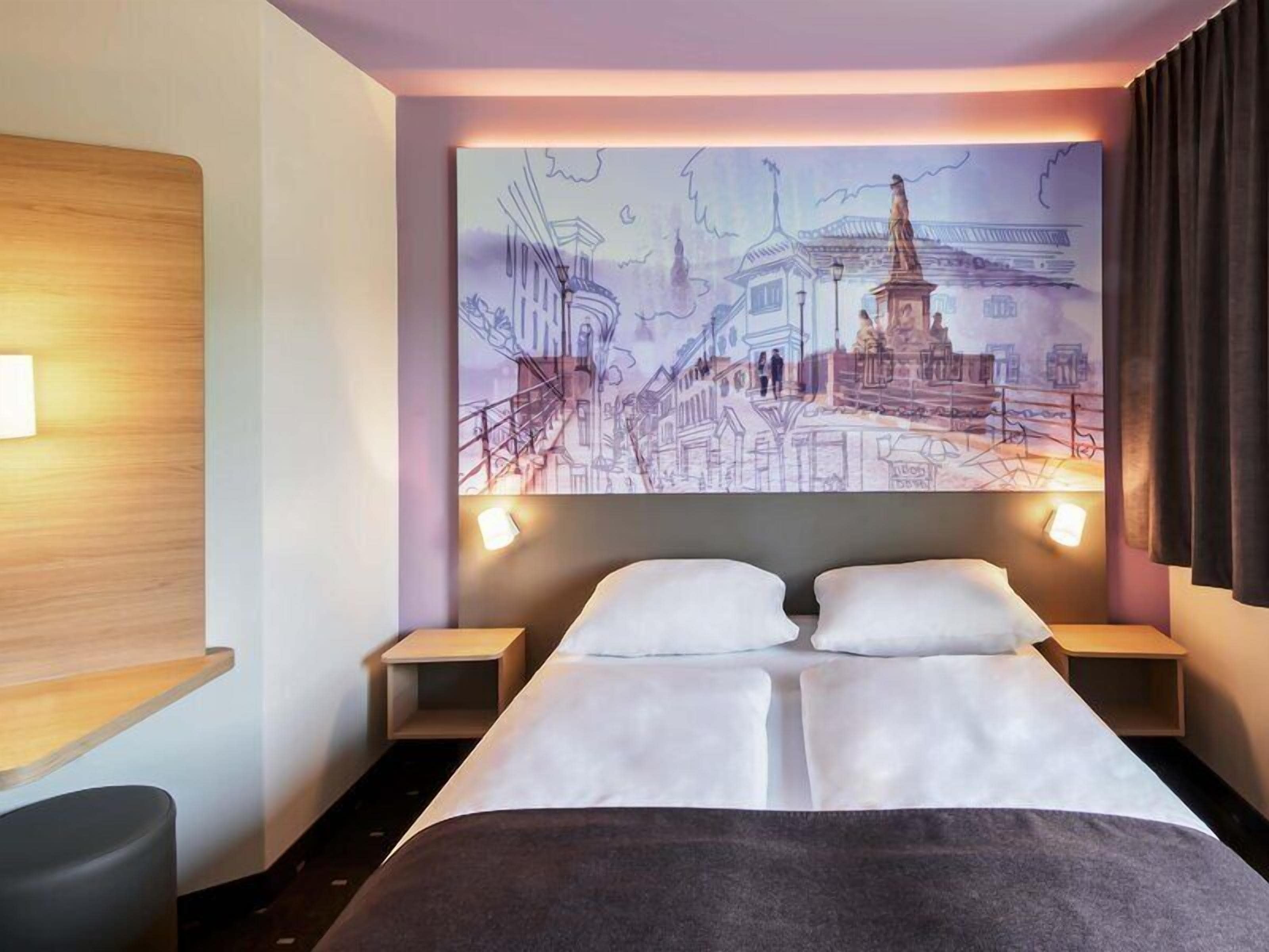 Habitación doble | Escritorio, sistema de insonorización, wifi gratis y ropa de cama