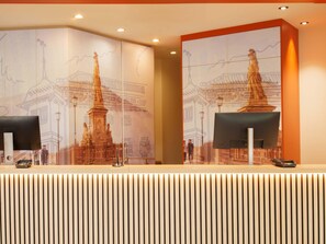 Lobby - B&B Hotel Heidelberg (Heidelberg)