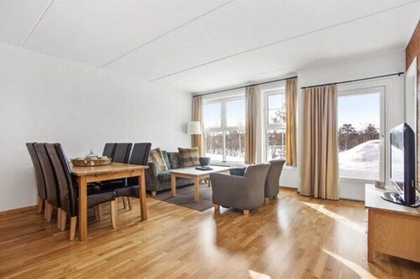 Departamento, 3 habitaciones (No Housekeeping) | 1 habitación, cortinas blackout y wifi gratis 