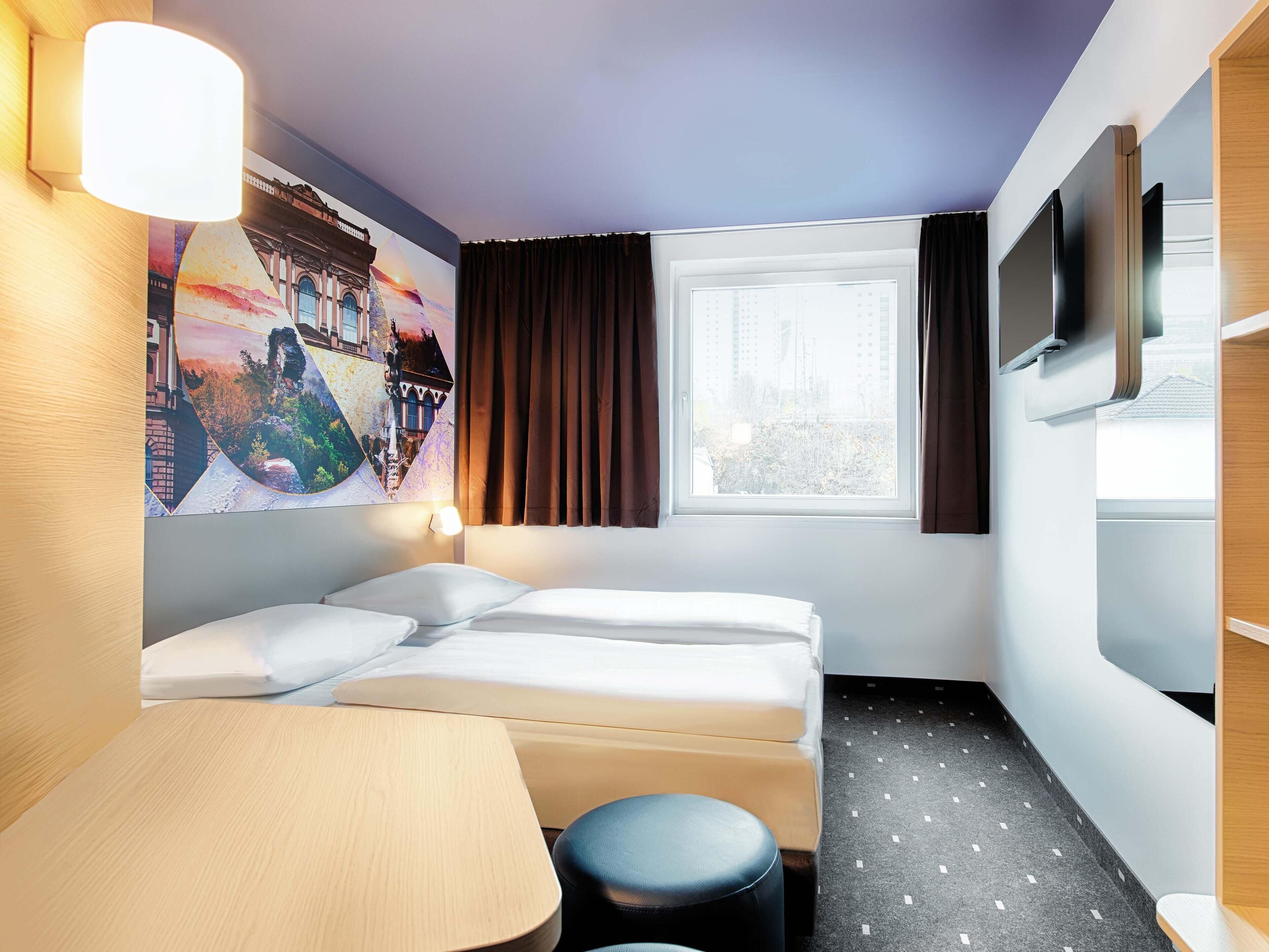 Twin Room | Desk, soundproofing, free WiFi, bed sheets