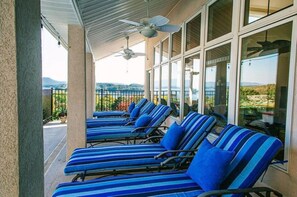 Terrace/patio - Peaceful Retreat - Lake & Mountain Views - Private Pool (Dandridge)