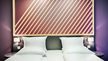 Premium Double Room | Premium bedding, desk, soundproofing, WiFi (free)