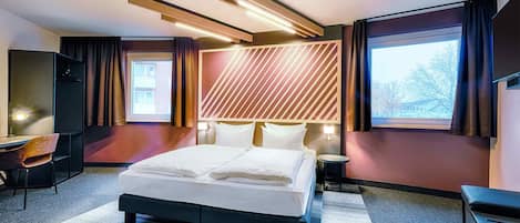 Habitación doble Premium | 1 habitación, ropa de cama de alta calidad, escritorio y insonorización