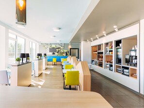 Dining - B&B Hotel Karlsruhe (Karlsruhe)