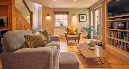 Garden Stable At Hallsteads