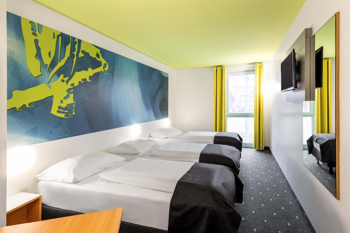 Triple Room