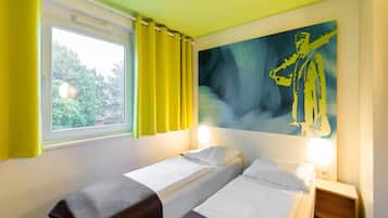 Twin kamer | 1 slaapkamer, hypoallergeen beddengoed, een bureau, gratis wifi