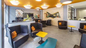 Bar (in der Unterkunft)
