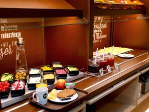 Daily buffet breakfast (EUR 13.9 per person)
