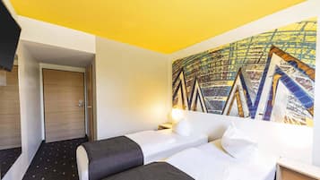 防过敏的被褥、办公桌、隔音、免费 WiFi