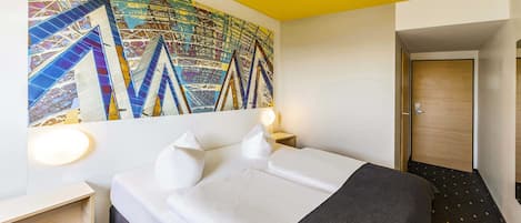 Dubbelrum | Allergitestade sängkläder, skrivbord, ljudisolering och gratis wi-fi