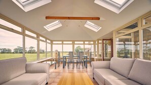 Living area - Cheviot View (Seahouses)