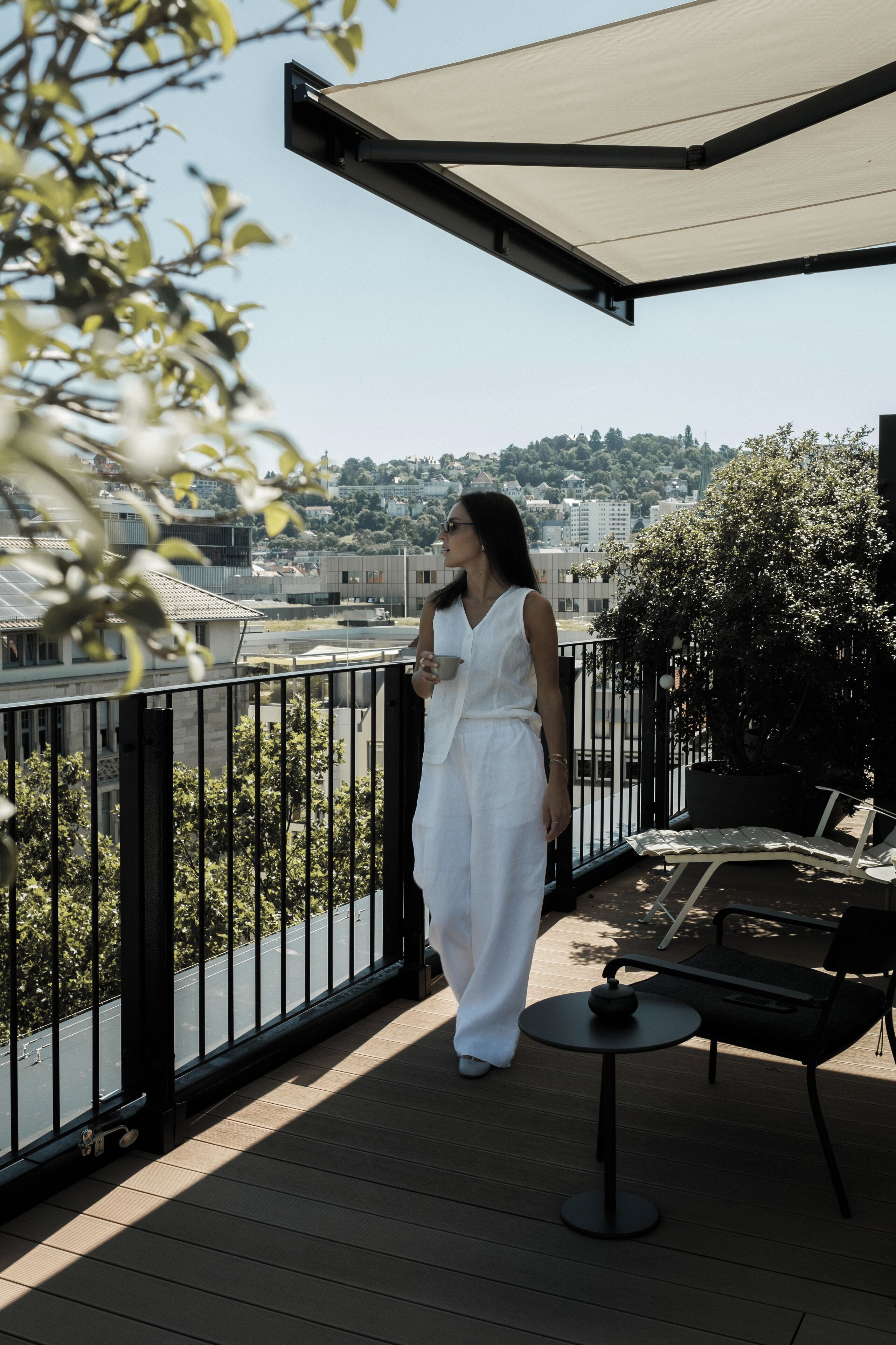 EMI Suite | Premium bedding, in-room safe, individually decorated