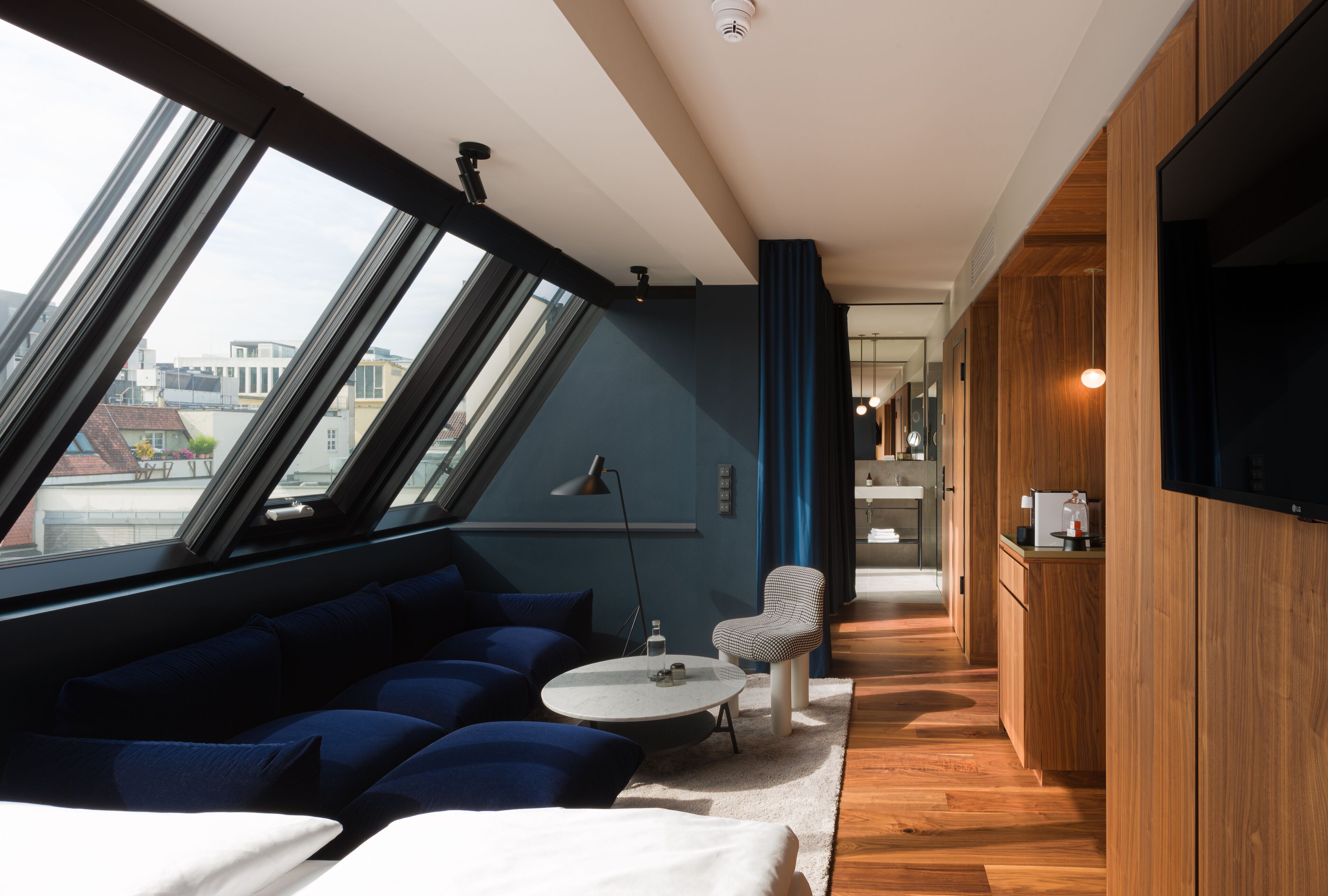 EMI Suite | Premium bedding, in-room safe, individually decorated