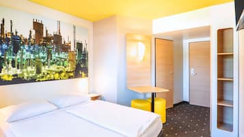 Quarto casal | Escrivaninha, quartos à prova de som, Wi-Fi de cortesia, roupa de cama