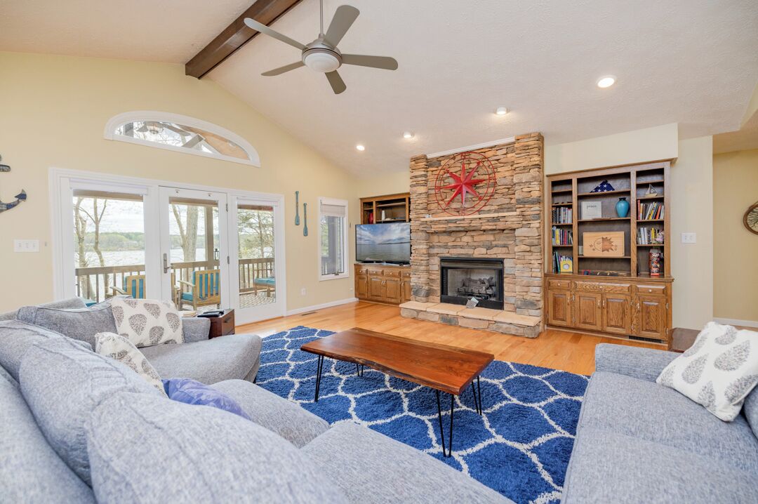 5 Mile Sunrise on Lake Gaston - Beautiful Main Lake Views