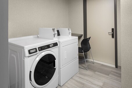 SpringHill Suites by Marriott East Rutherford Meadowlands Carlstadt - Image 31