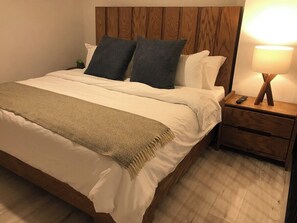 2 habitaciones, tabla de planchar con plancha y wifi gratis