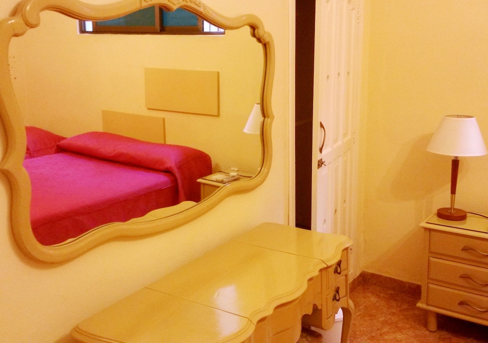 Casa Yaneva CAMAGUEY by null