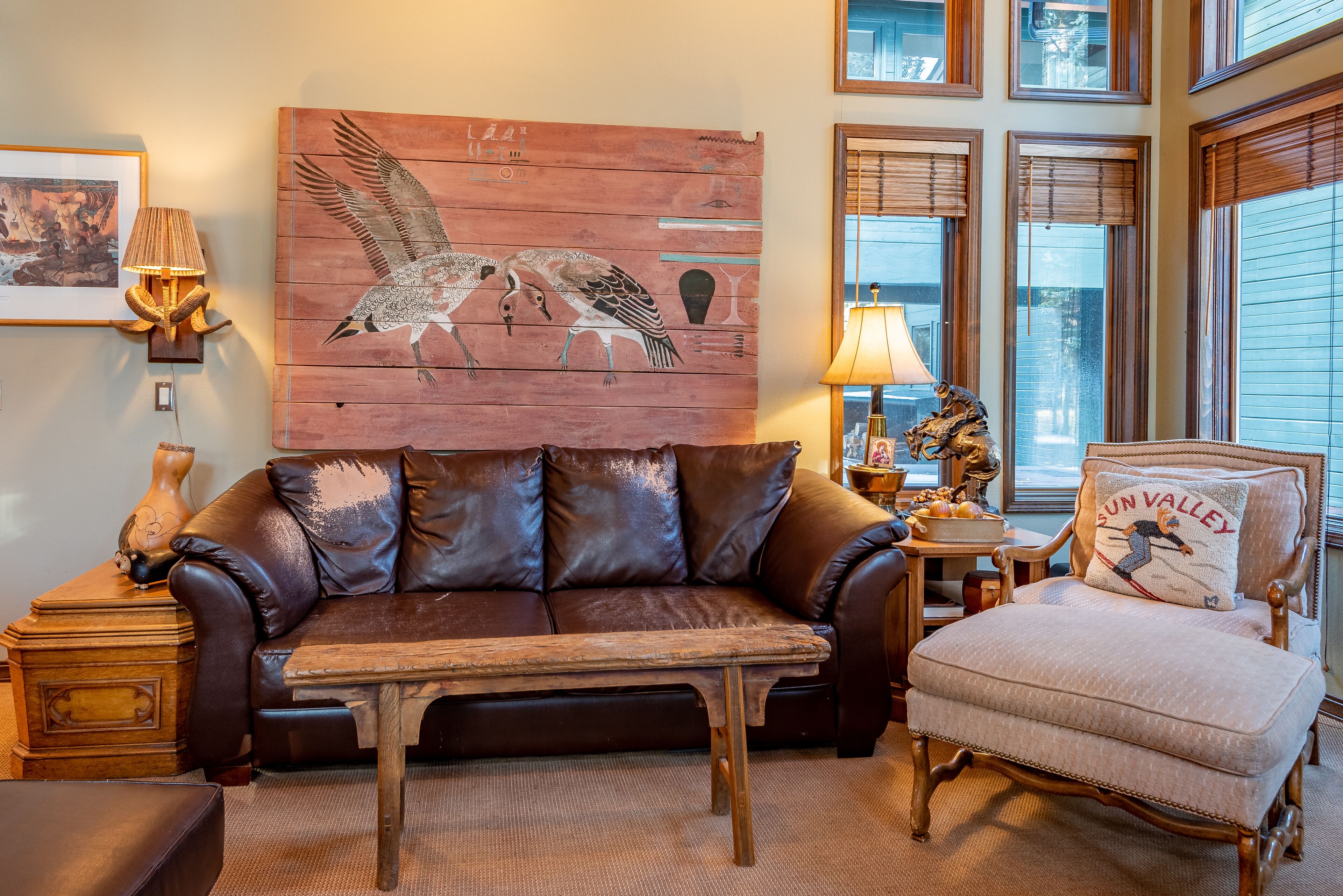 Northwood Home - Large Home With Room for the Family