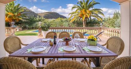 Berna Haus fĂŒr 8 Personen mit Pool in Alcudia, 900 m vom Strand entfernt