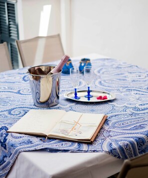 Dining - Fisherman’s House by the Sea: “Sa Caseta” in Portocolom (Felanitx)