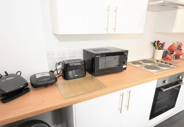 House, Ensuite | Shared kitchen