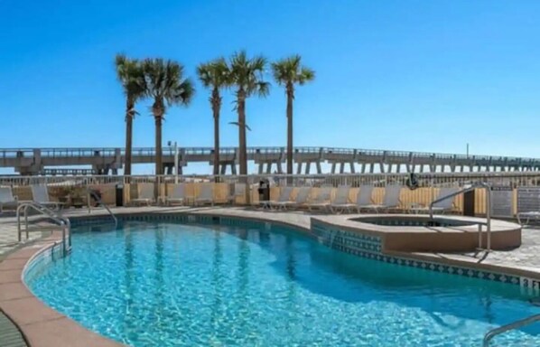 Outdoor pool, a heated pool