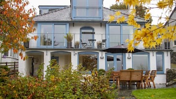 Nhà Cao cấp, có phòng tắm riêng, quang cảnh núi (The Lookout Keswick) | Ngoại thất