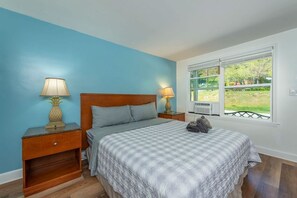 Enkeltrom – standard | Strykejern/-brett, wi-fi og sengetøy