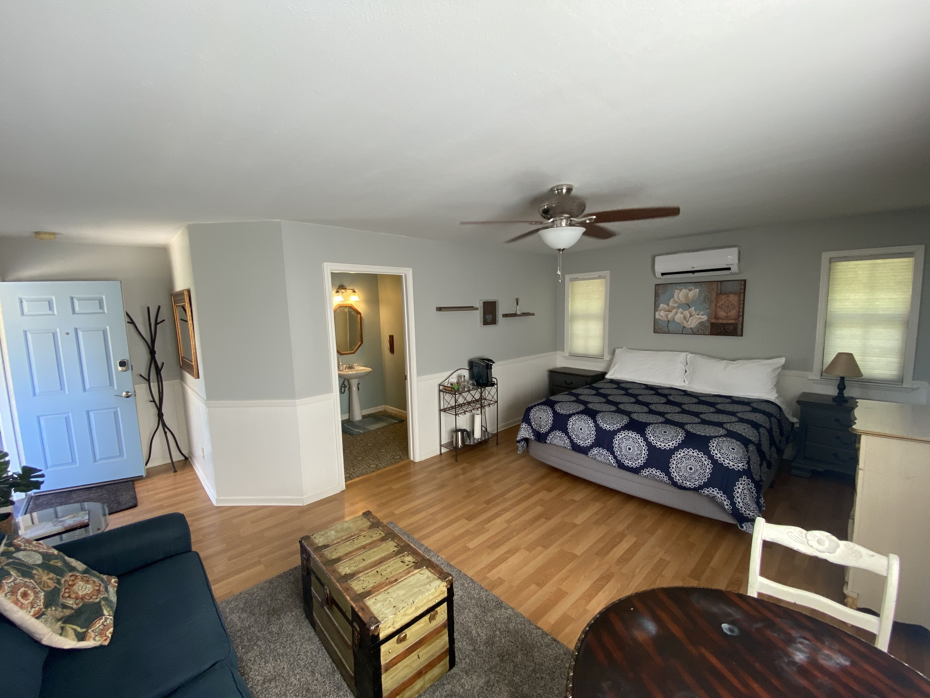 Private Guest unit #5 near Bidwell Park