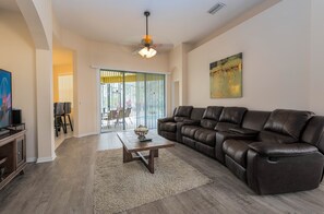 Villa, 5 Bedrooms, Non Smoking, Kitchen | Living room - Stunning 5Bed / 4Ba Villa with Pvt Pool, breathtaking View (Davenport)