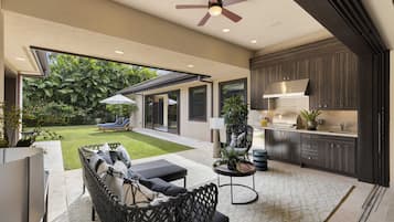 Smart-tv, en stereo och kontor