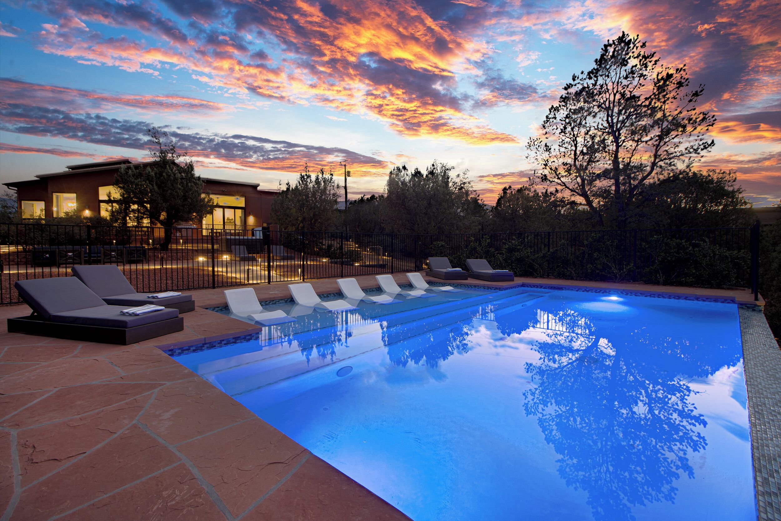 Piscine extérieure, piscine chauffée