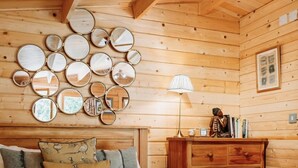 Suite Comfort, kamar mandi pribadi (Cherry Lodge) | Interior