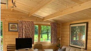 Suite Comfort, kamar mandi pribadi (Cherry Lodge) | Lounge