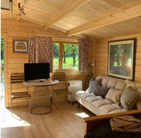 Suite Confort, baño privado (Cherry Lodge) | Salón