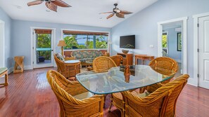 Interior - Hale Lani Kai By Parrish Kauai: steps from Poipu Beach with AC, great family vac (Koloa)