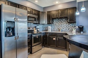 Condo (7 E Two Bedroom Condo) | Private kitchen | Fridge, microwave, stovetop, dishwasher - Seacove Two Bedroom Collection by Seacove Homeowner Rentals (Miramar Beach)