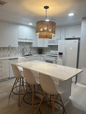 Huoneisto (8 F, Two Bedroom Condo) | Ulkopuoli