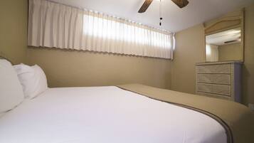 1 bedroom, in-room safe, iron/ironing board, WiFi