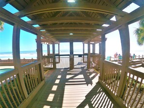 Property grounds - Garden City Beach Oceanfront Condo 608 | Rising Tides Properties Rental (Murrells Inlet)