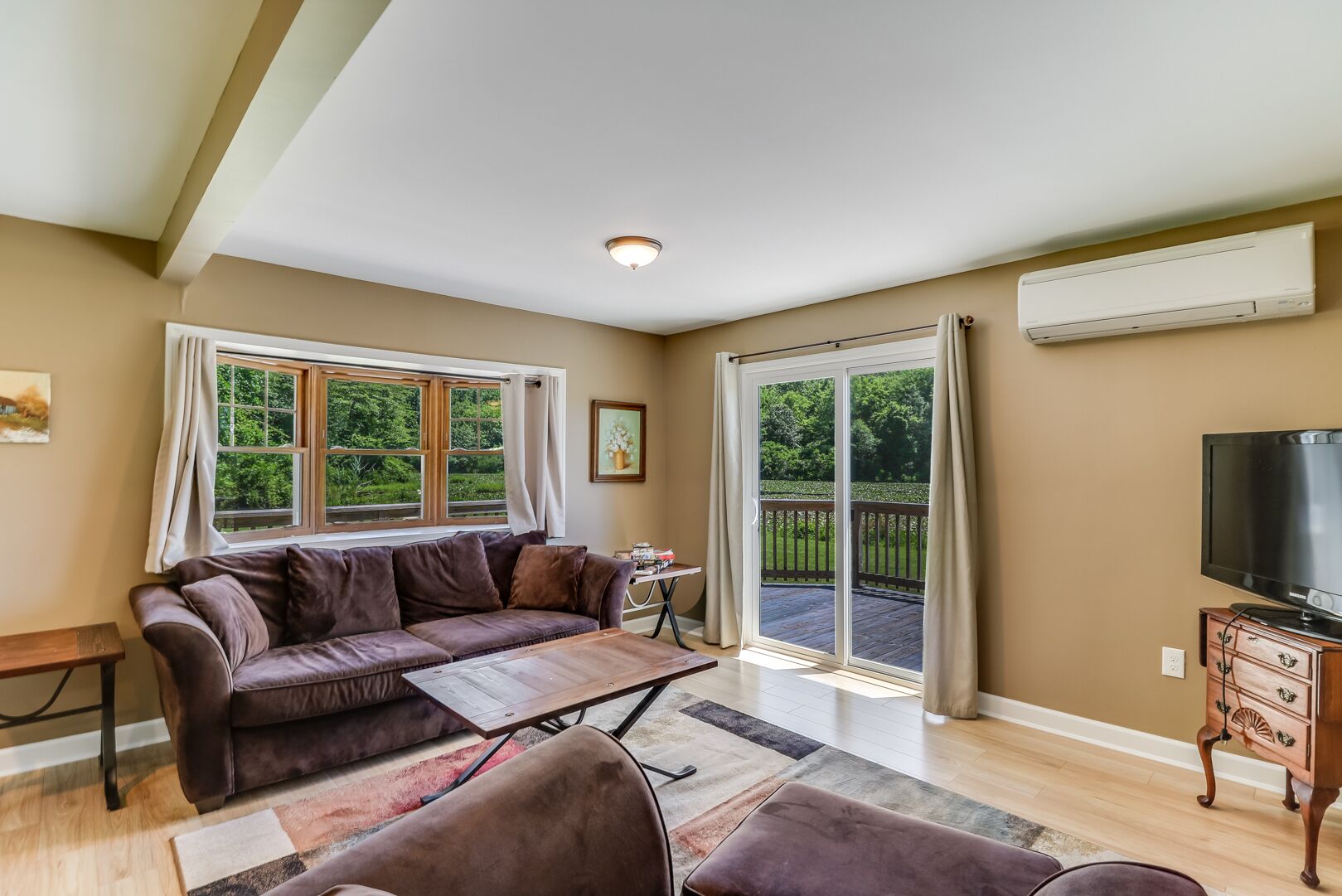 Short Term Water Oriented Furnished Apartment