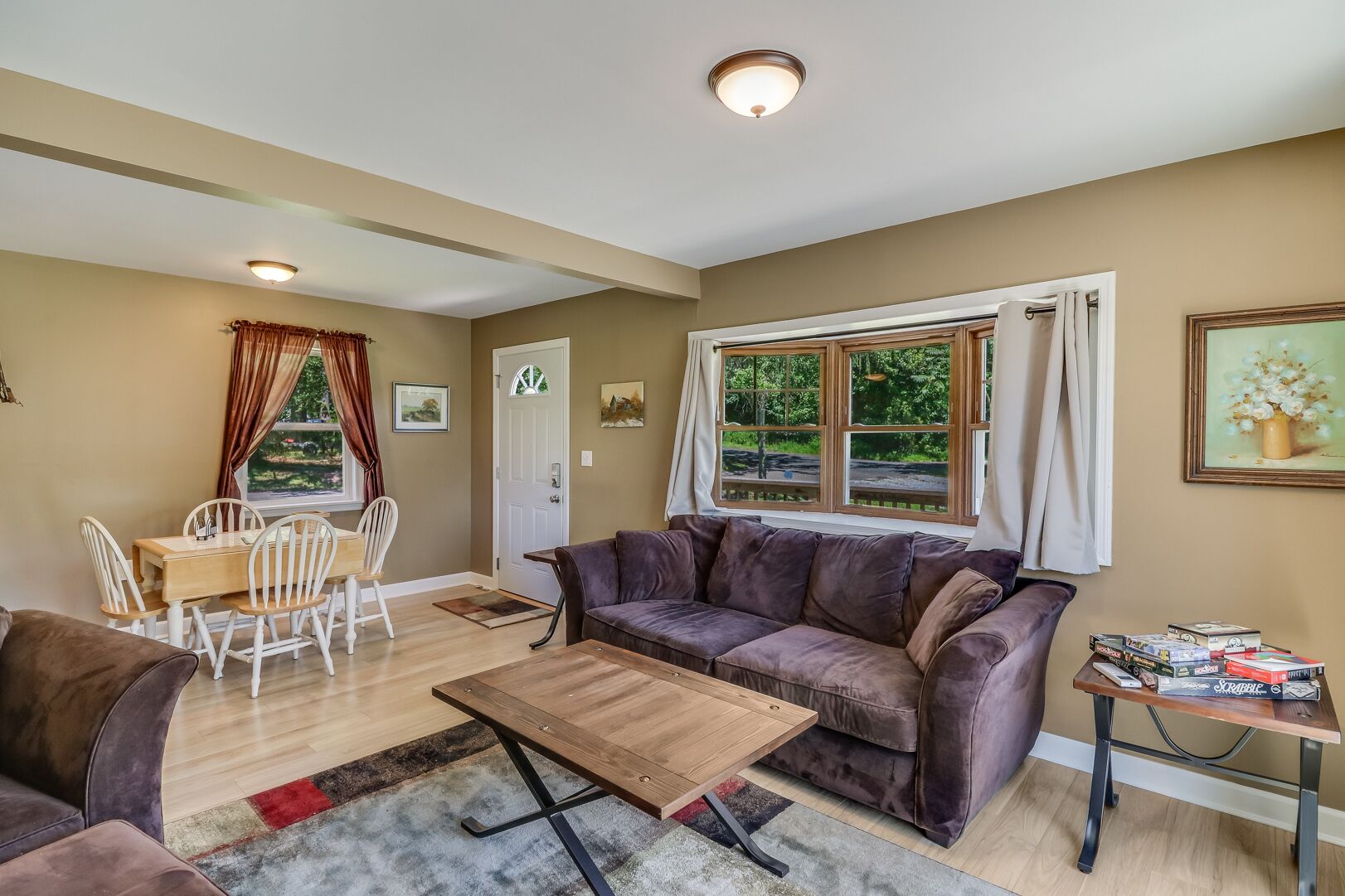 Short Term Water Oriented Furnished Apartment