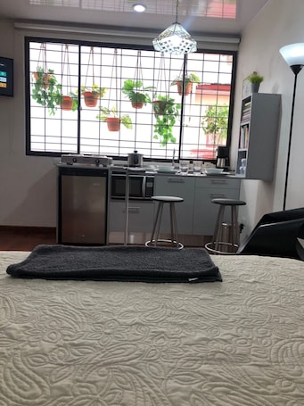 1 bedroom. Boutique in Heredia (Cerca de Todo - Close to everything)