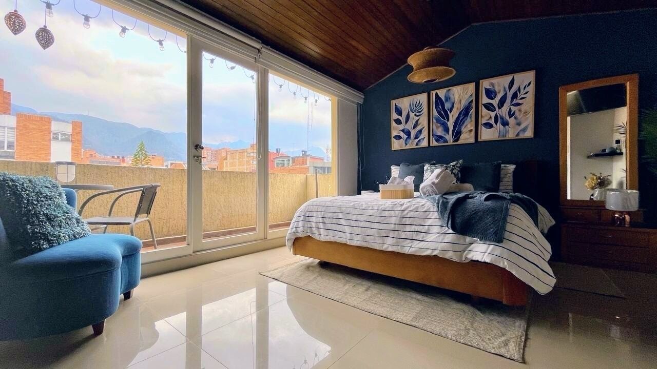 3 chambres, coffre-fort, bureau, fer et planche à repasser