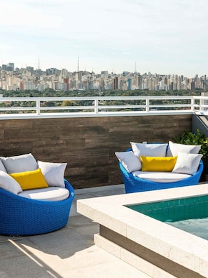 Sun deck