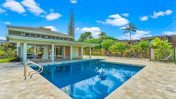 Alberca al aire libre