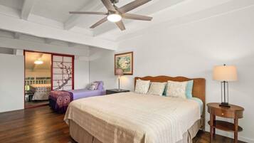 3 bedrooms, travel cot, free WiFi, bed sheets